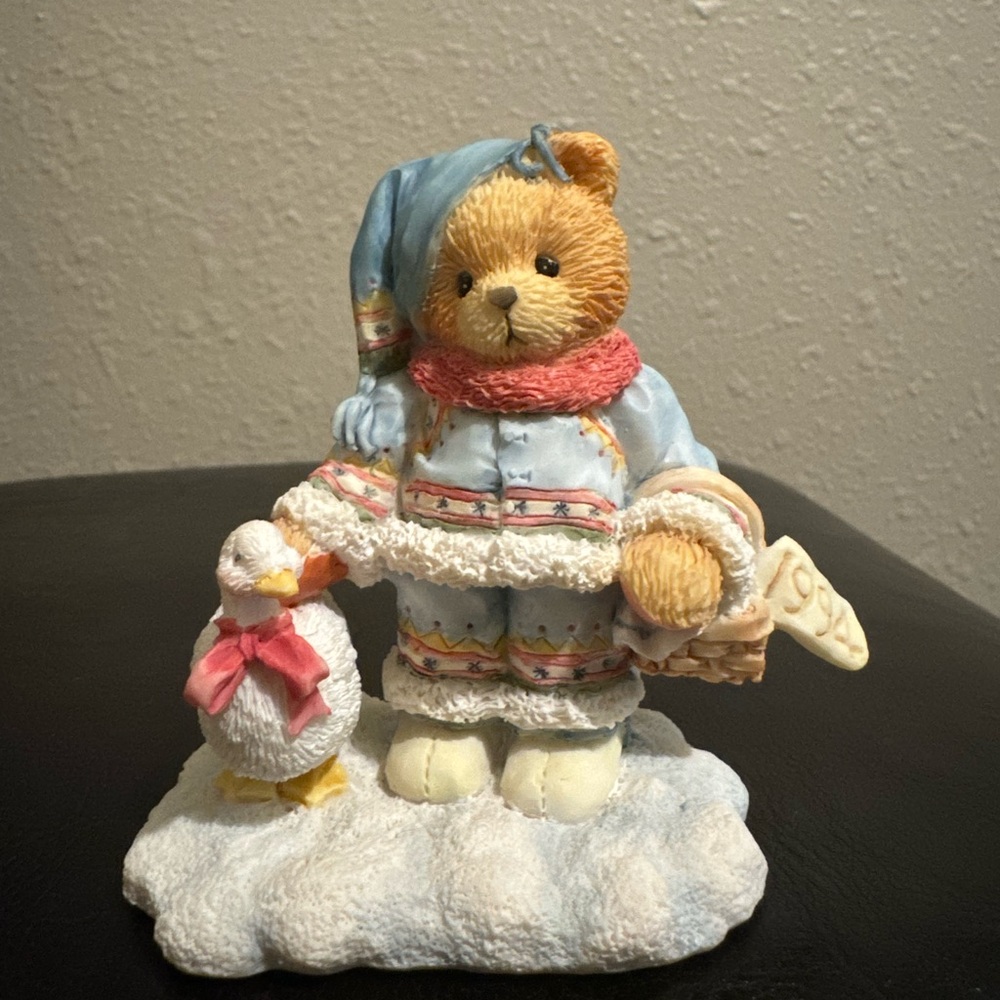 Cherished Teddies - “Bundle up with warm wishes”